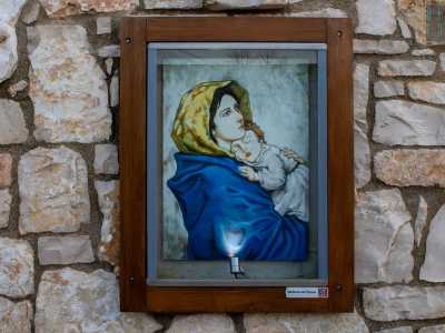 ...fino alla Madonna del Riposo del veneziano Roberto Ferruzzi 